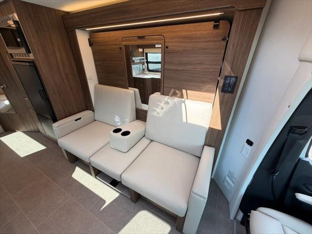 2024 Mercedes-Benz Sprinter 3500XD Chassis Standard Roof 4-Cyl Diesel HO