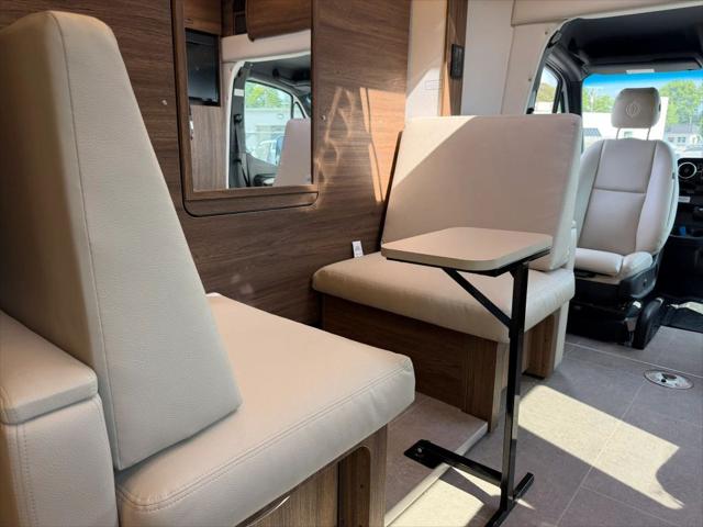 2024 Mercedes-Benz Sprinter 3500XD Chassis Standard Roof 4-Cyl Diesel HO