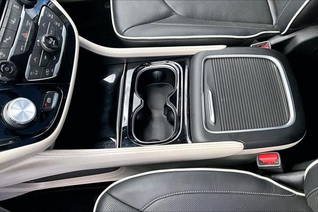 2023 Chrysler Pacifica Hybrid Limited
