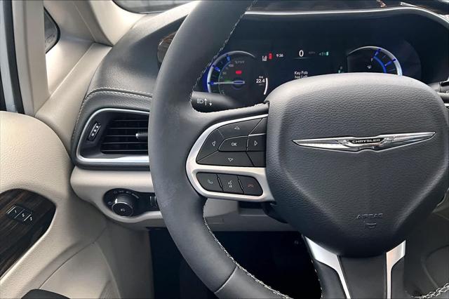 2023 Chrysler Pacifica Hybrid Limited