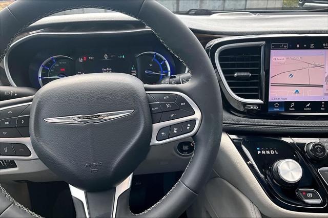 2023 Chrysler Pacifica Hybrid Limited