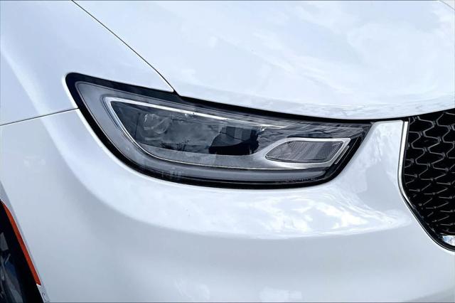 2023 Chrysler Pacifica Hybrid Limited