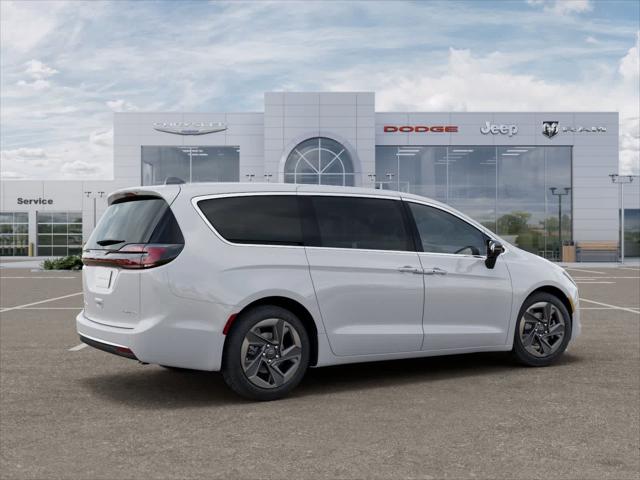 2027 Chrysler Pacifica Limited