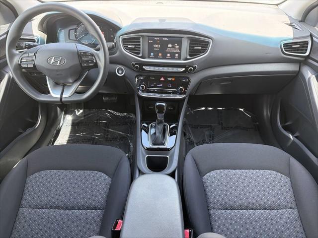 2018 Hyundai IONIQ Hybrid Blue