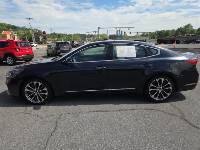 2019 Kia Cadenza Technology