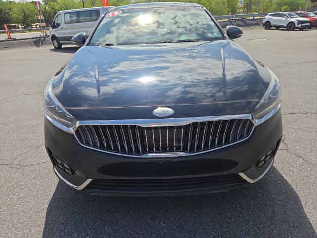 2019 Kia Cadenza Technology
