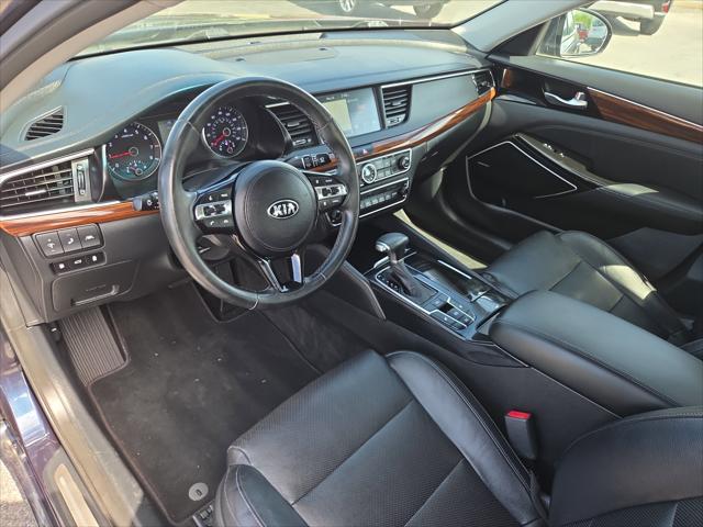 2019 Kia Cadenza Technology