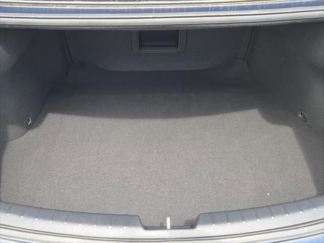 2019 Kia Cadenza Technology