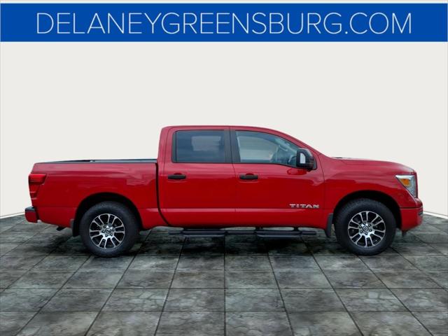 2022 Nissan Titan Crew Cab SV 4x4