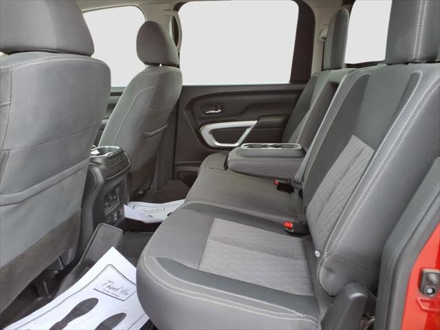 2022 Nissan Titan Crew Cab SV 4x4