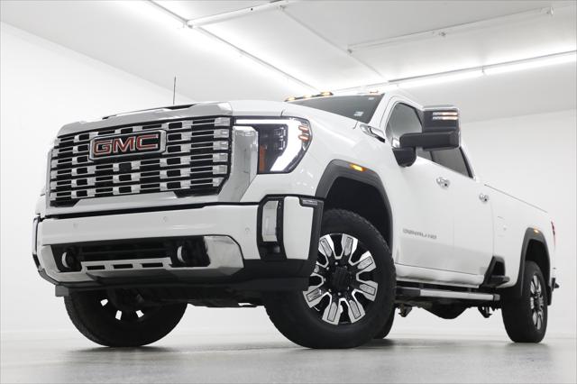 2024 GMC Sierra 2500HD 4WD Crew Cab Long Bed Denali for sale in Clinton, MO