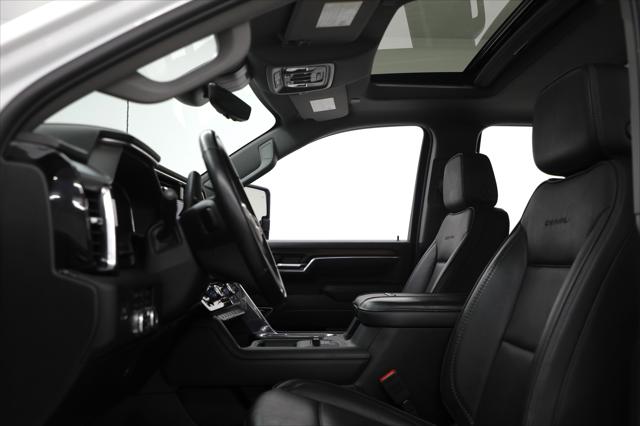 2024 GMC Sierra 2500HD 4WD Crew Cab Long Bed Denali