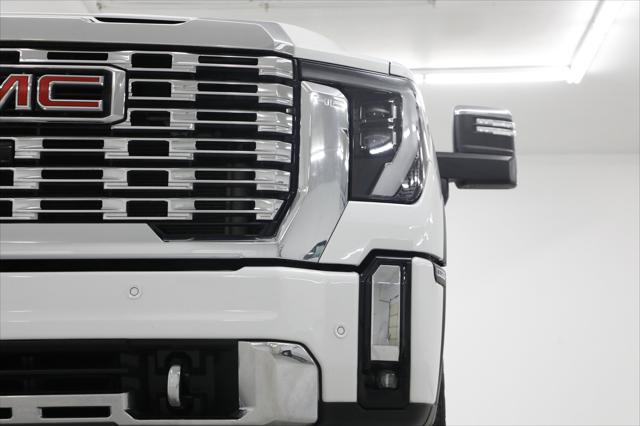2024 GMC Sierra 2500HD 4WD Crew Cab Long Bed Denali
