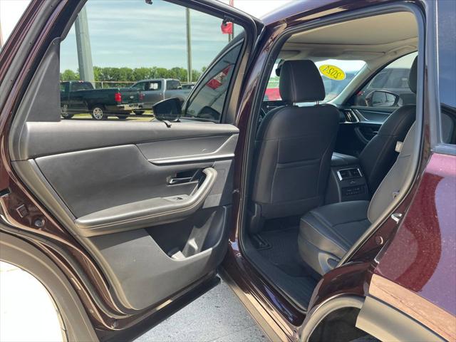 2024 Mazda X-90 Premium
