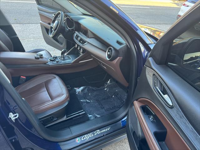 2019 Alfa Romeo Stelvio RWD