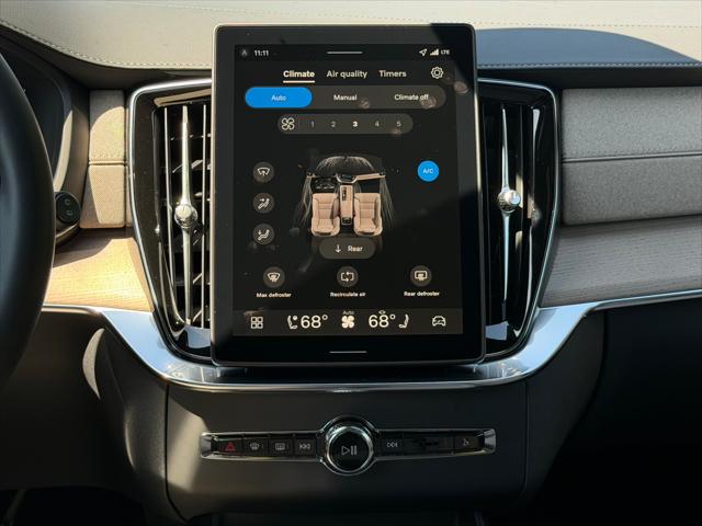 2026 Volvo XC90 Plus, B6 AWD Gas (mild hybrid), Gasoline, Bright, 6 Seats