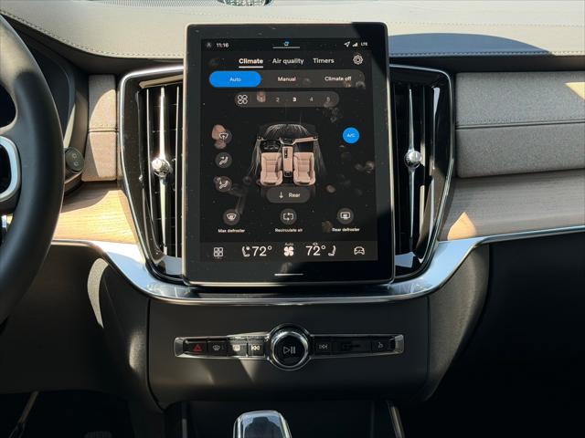 2026 Volvo XC90 Plug-In Hybrid Ultra, T8 AWD, Electric/Gasoline, Bright, 6 Seats
