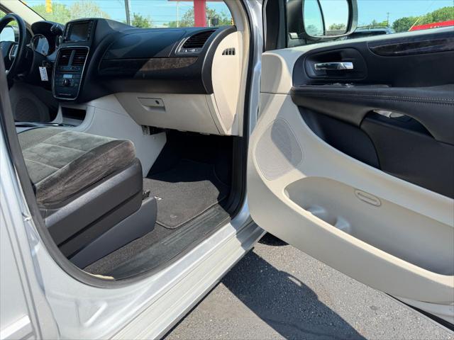 2012 Dodge Grand Caravan Crew