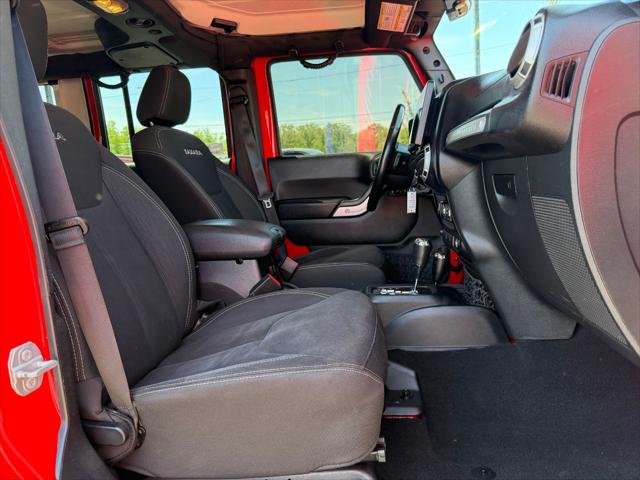 2017 Jeep Wrangler Unlimited Sahara 4x4