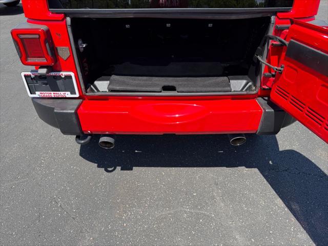 2017 Jeep Wrangler Unlimited Sahara 4x4