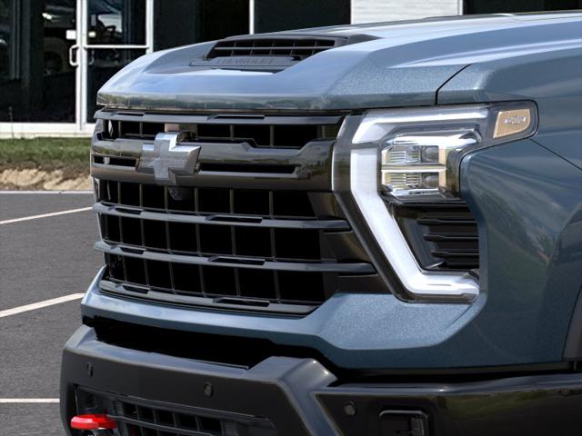 2026 Chevrolet Silverado 2500HD Crew Cab, Standard Bed, LT, 4WD