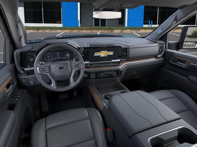 2026 Chevrolet Silverado 2500HD Crew Cab, Standard Bed, LT, 4WD