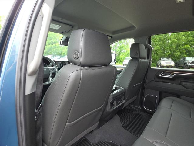 2026 Chevrolet Silverado 2500HD Crew Cab, Standard Bed, LT, 4WD