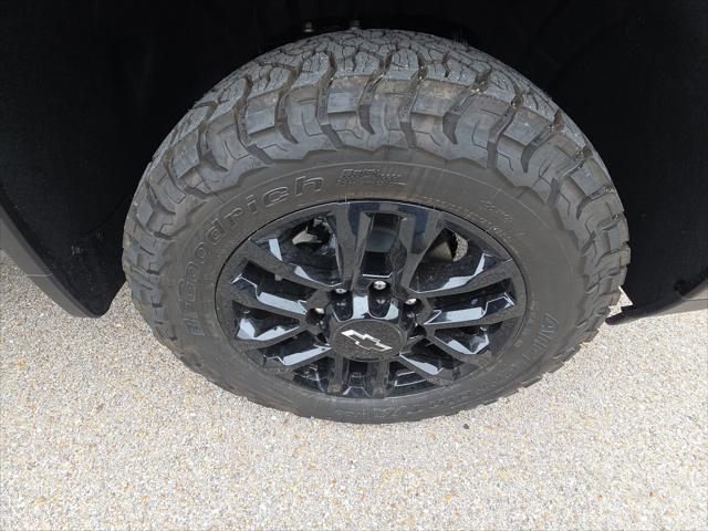 2026 Chevrolet Silverado 2500HD Crew Cab, Standard Bed, LT, 4WD