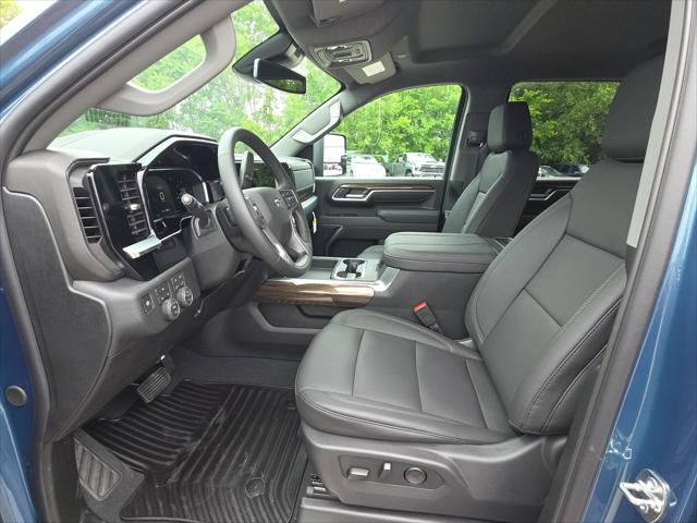 2026 Chevrolet Silverado 2500HD Crew Cab, Standard Bed, LT, 4WD