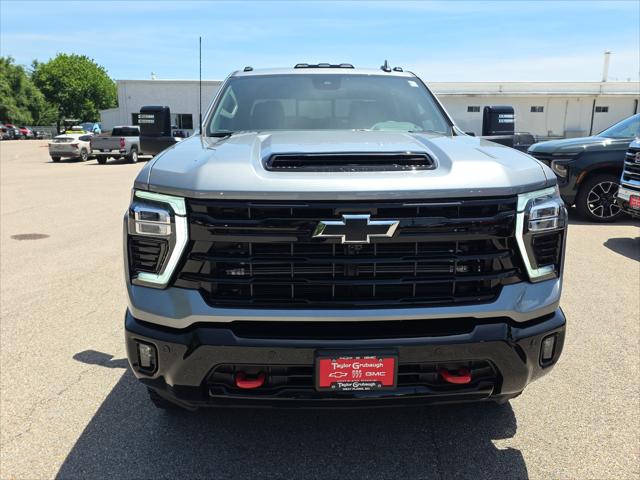2026 Chevrolet Silverado 2500HD Crew Cab, Standard Bed, LT, 4WD