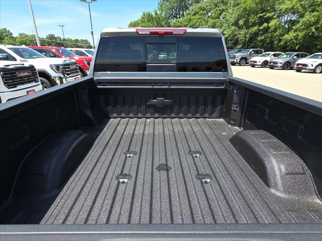 2026 Chevrolet Silverado 2500HD Crew Cab, Standard Bed, LT, 4WD