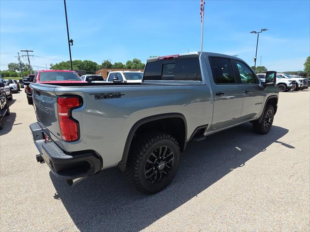 2026 Chevrolet Silverado 2500HD Crew Cab, Standard Bed, LT, 4WD