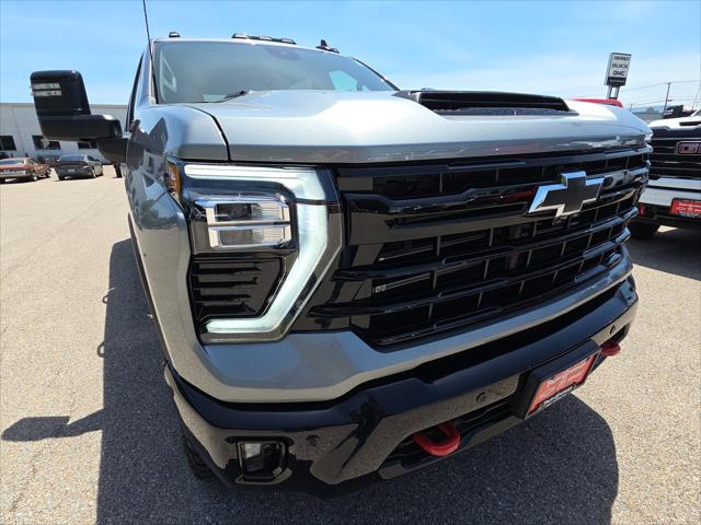 2026 Chevrolet Silverado 2500HD Crew Cab, Standard Bed, LT, 4WD