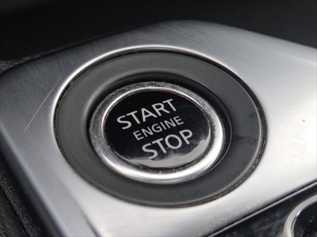 2022 Nissan Sentra SR Xtronic CVT