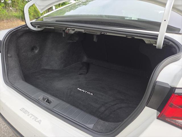 2022 Nissan Sentra SR Xtronic CVT