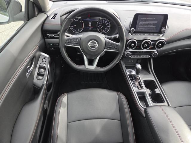 2022 Nissan Sentra SR Xtronic CVT