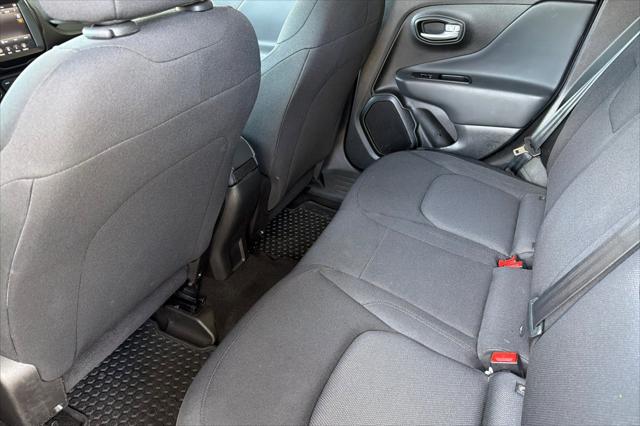 2023 Jeep Renegade Latitude 4x4