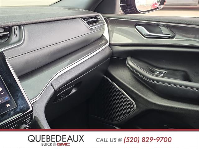 2022 Jeep Grand Cherokee L Altitude 4x2