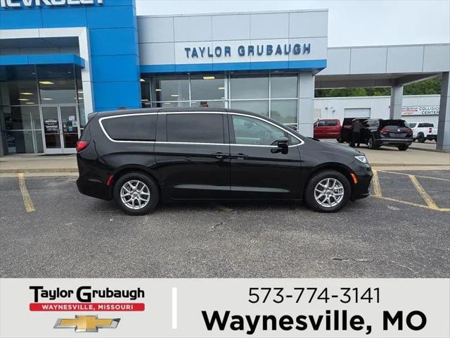 2024 Chrysler Pacifica Touring L for sale in Waynesville, MO