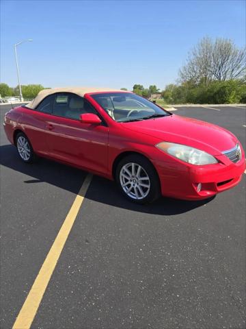 2005 Toyota Camry SLE for sale in Waukesha, WI