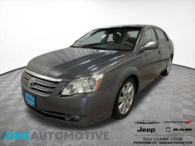 2006 Toyota Avalon XLS for sale in Eau Claire, WI