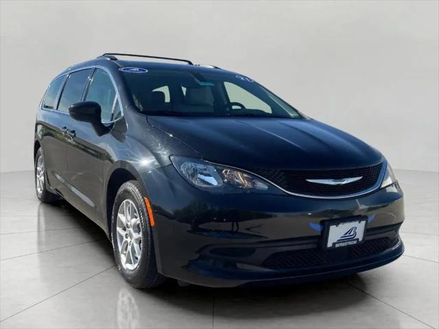 2021 Chrysler Voyager LXI for sale in Oshkosh, WI