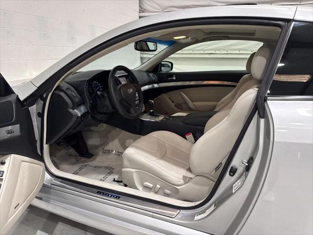 2014 INFINITI Q60 Journey