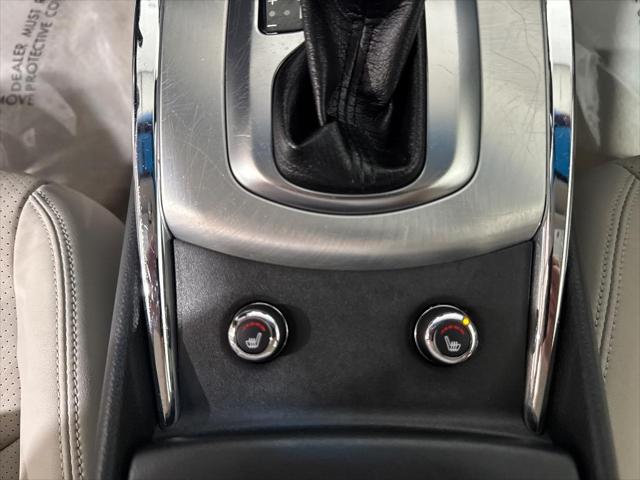 2014 INFINITI Q60 Journey