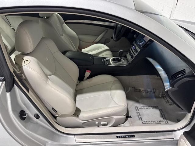 2014 INFINITI Q60 Journey