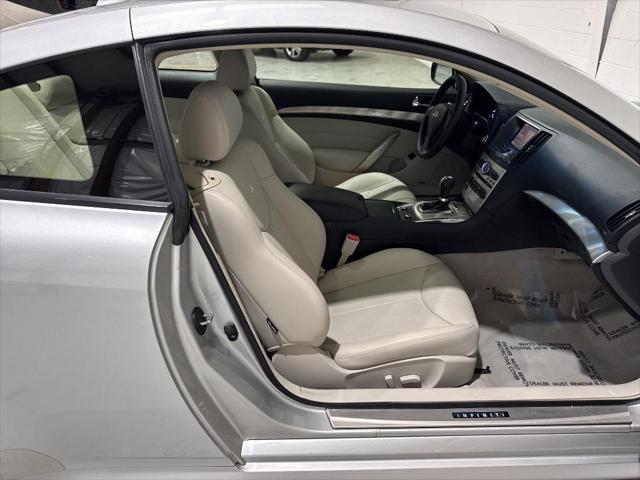 2014 INFINITI Q60 Journey