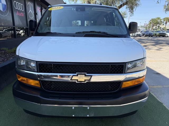 2023 Chevrolet Express Passenger RWD 3500 Extended Wheelbase LT