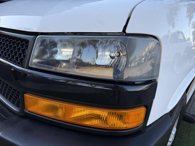 2023 Chevrolet Express Passenger RWD 3500 Extended Wheelbase LS