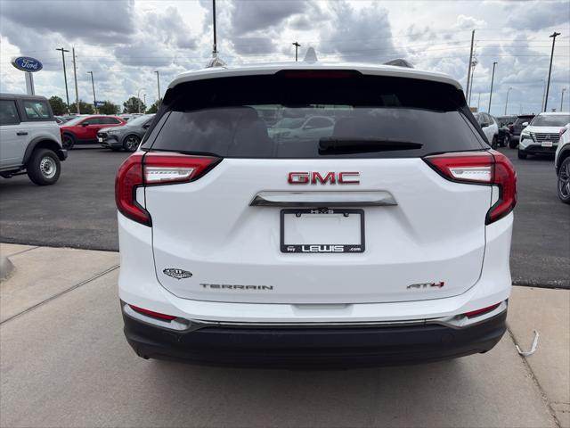 2022 GMC Terrain AWD AT4