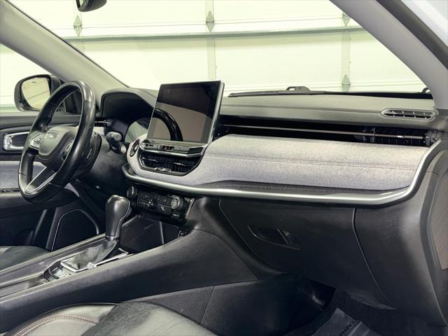 2022 Jeep Compass Latitude Lux 4x4